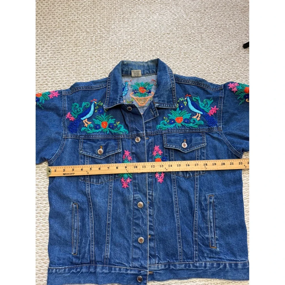 Vintage Embroidered Denim Jacket festival Peacock‎ Floral Boho Trucker hippie M